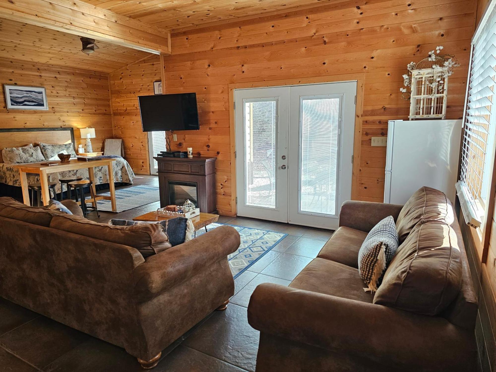 5 Min To Beaver Lake-King Bed-Fire Pit-Jetted Tub #3 Eureka Springs Dış mekan fotoğraf